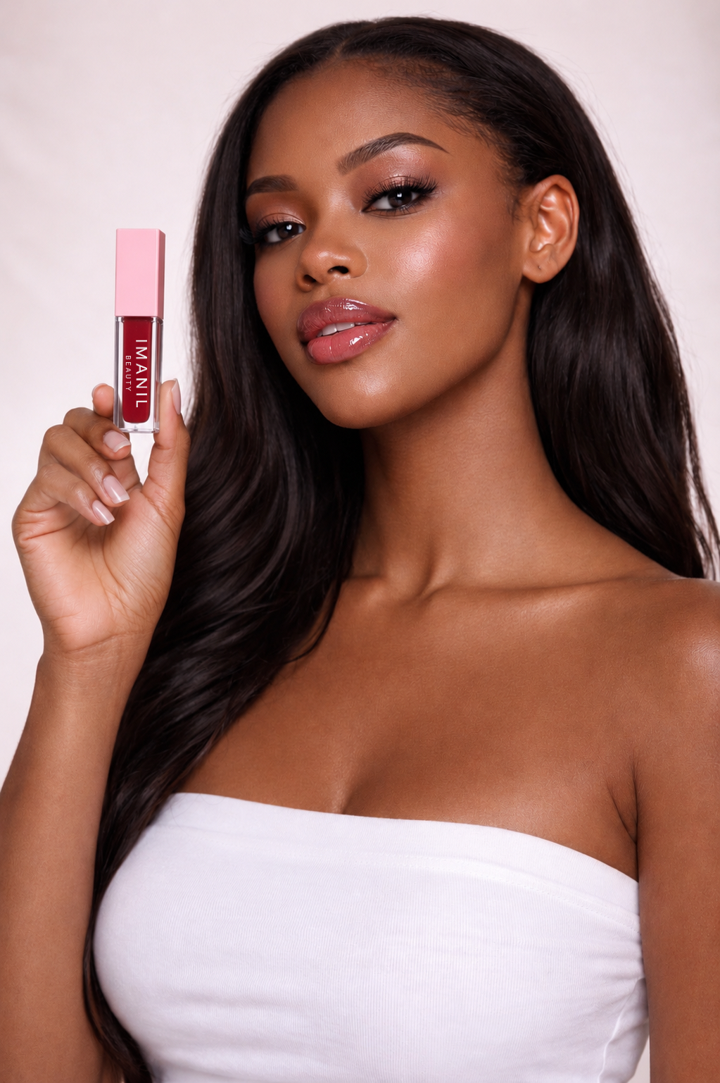 Hazelnut Crème Lip Oil – Hydrate. Smooth. Glow.